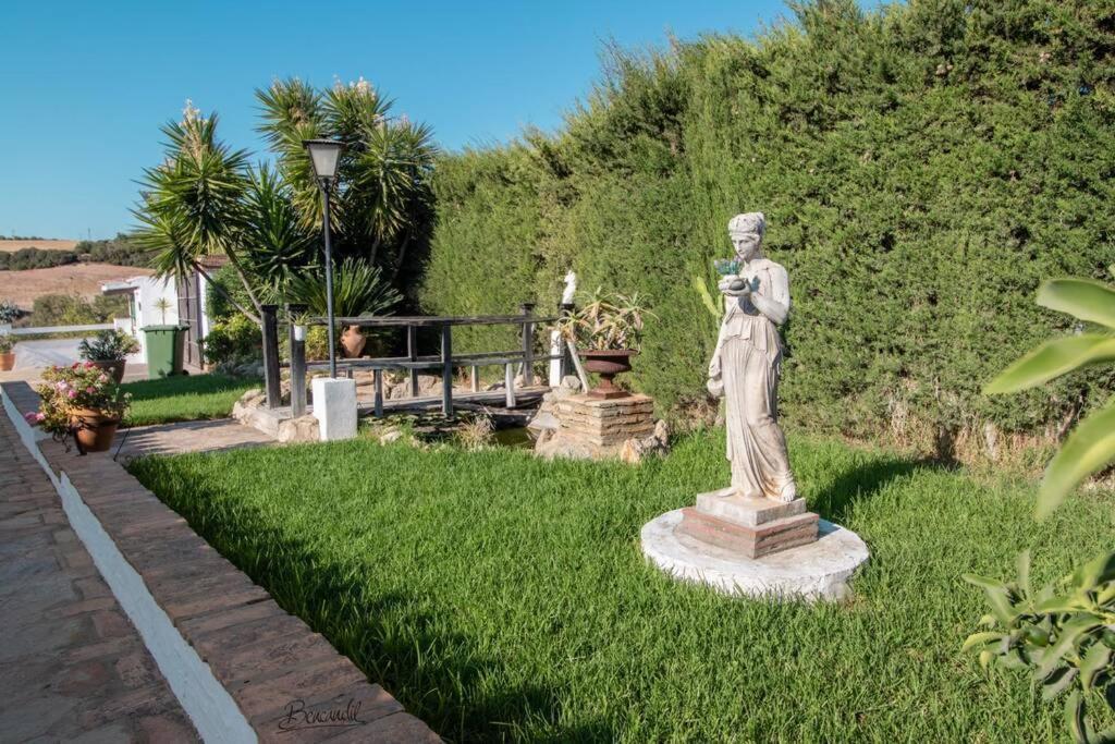 Villa El Estanque Holiday Cottage & Bungalow Arcos de la Frontera Luaran gambar