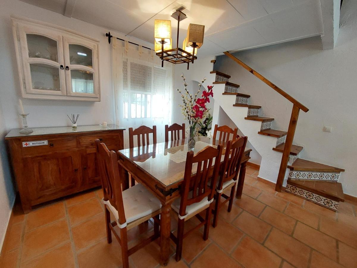 Villa El Estanque Holiday Cottage & Bungalow Arcos de la Frontera Luaran gambar